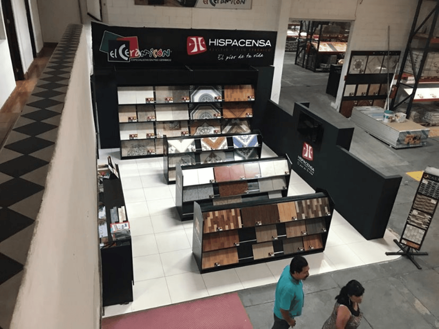 exhibidores en madera mdf 