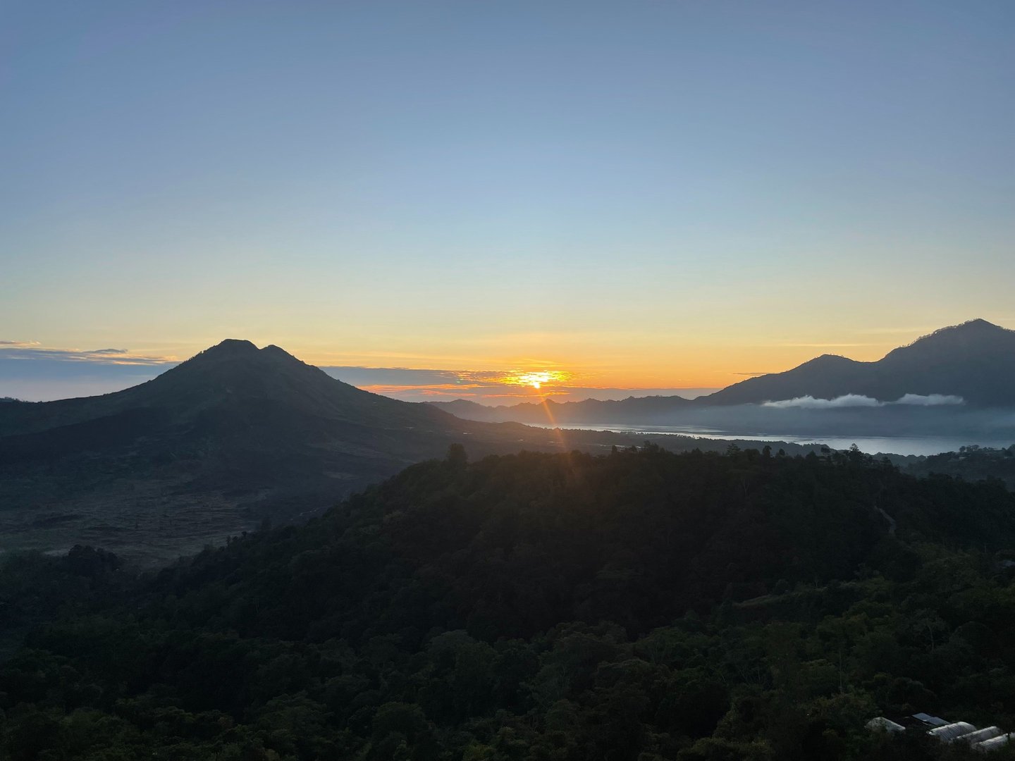 wschód słońca wulkan Bali