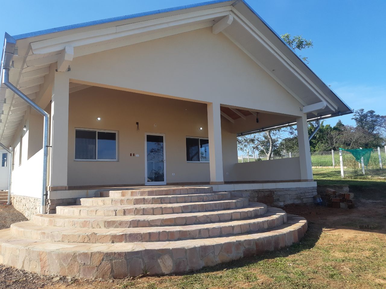 Immobilie mit Blick auf die Berge in Independencia / Planta Urbana zum Verkauf