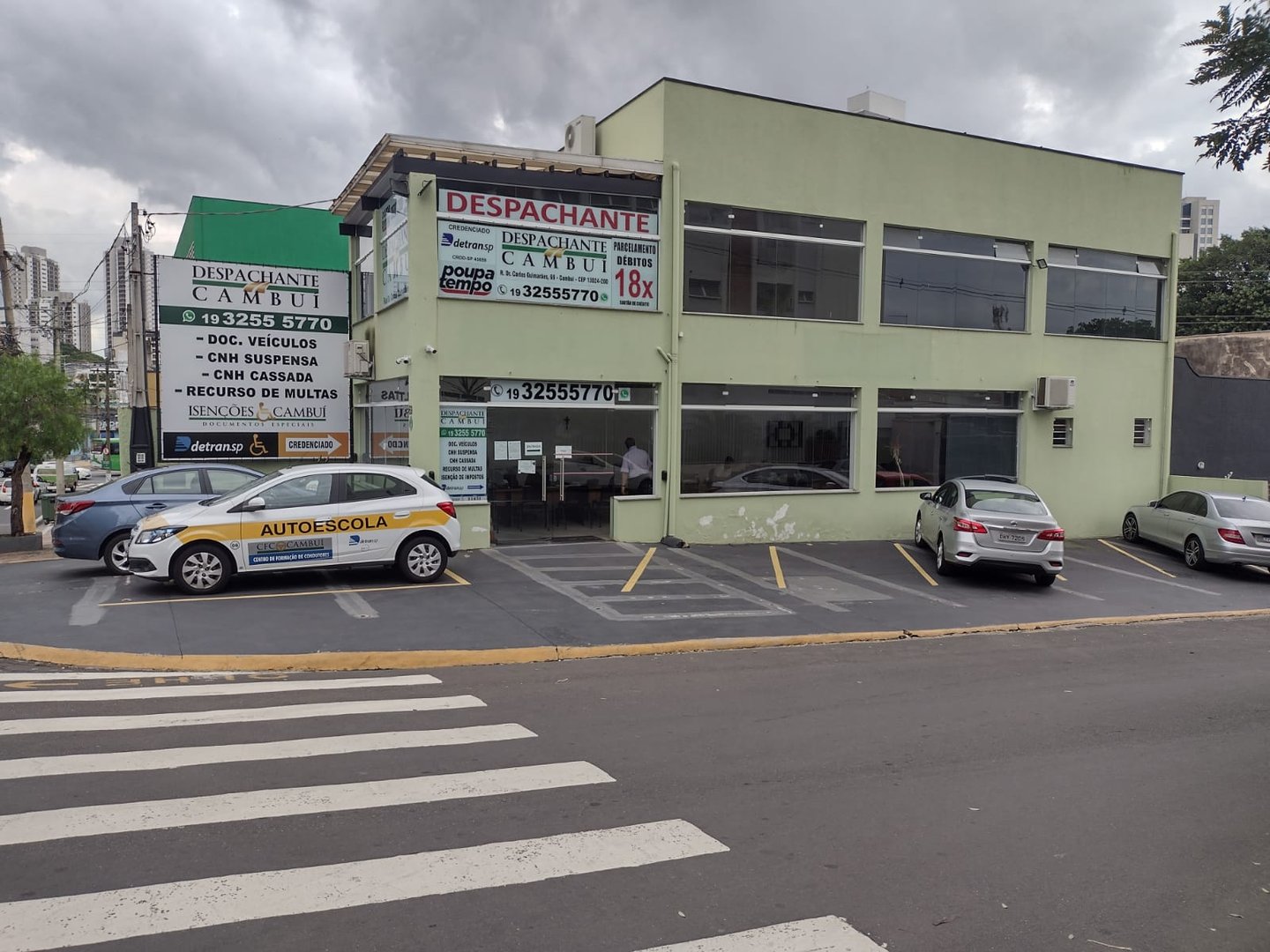 Fachada - Rua Dr. Carlos Guimarães, 69 - Cambuí - Campinas-SP