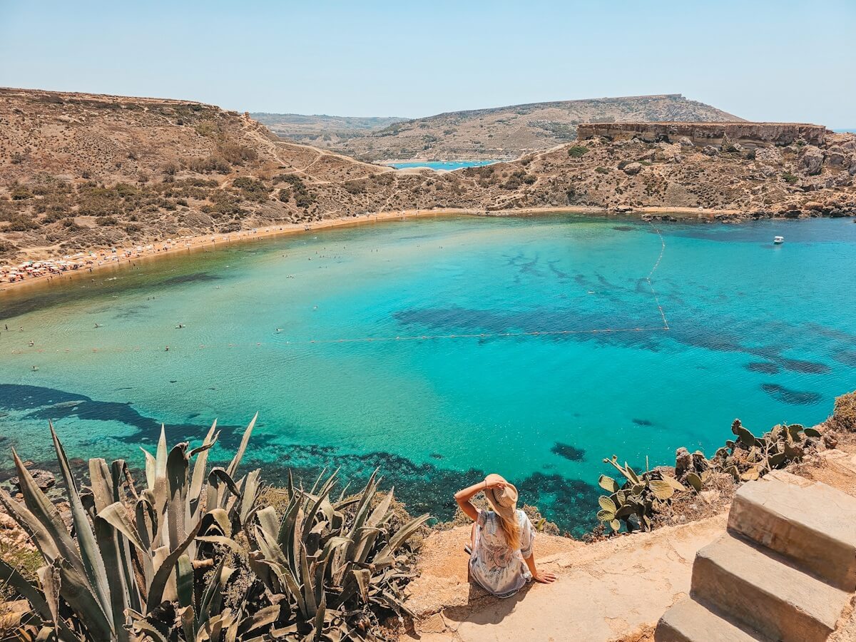 malta ghajn tuffieha beach