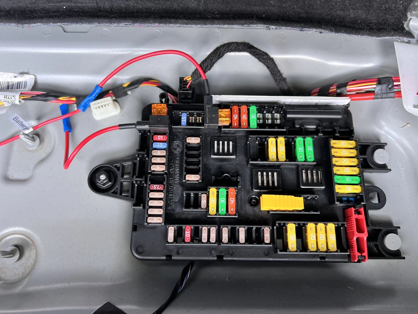 BMW Fuse box