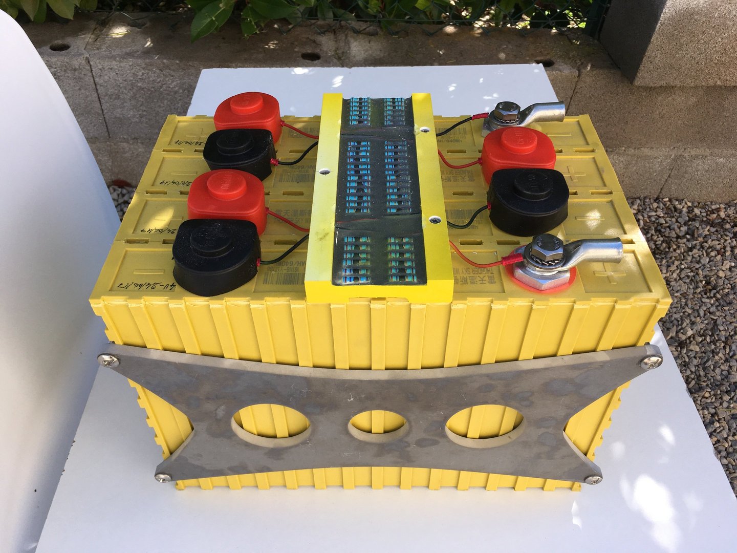 Prototype des premières batterie Electroboat