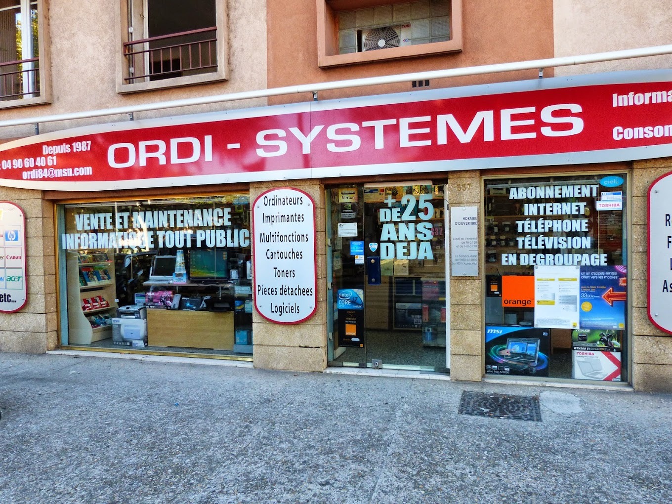 facade magasin a propos