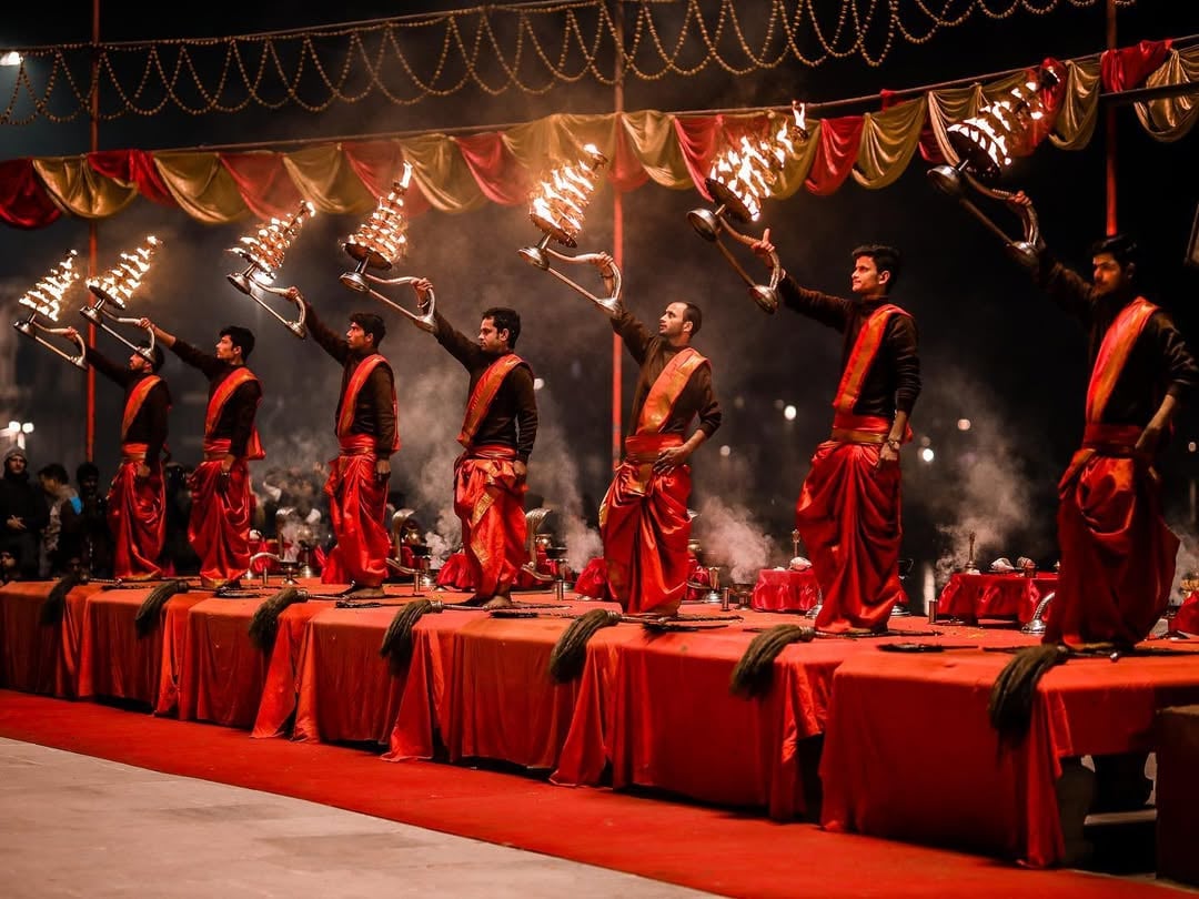 Morning Ganga aarti at Assi Ghat