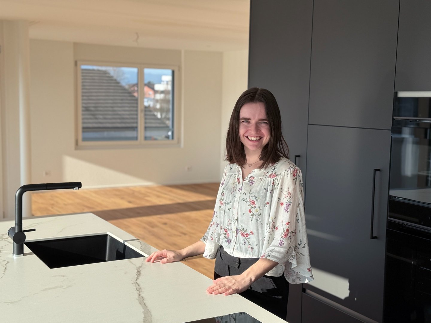 Foto von Audrey Räss als Immobilienmaklerin