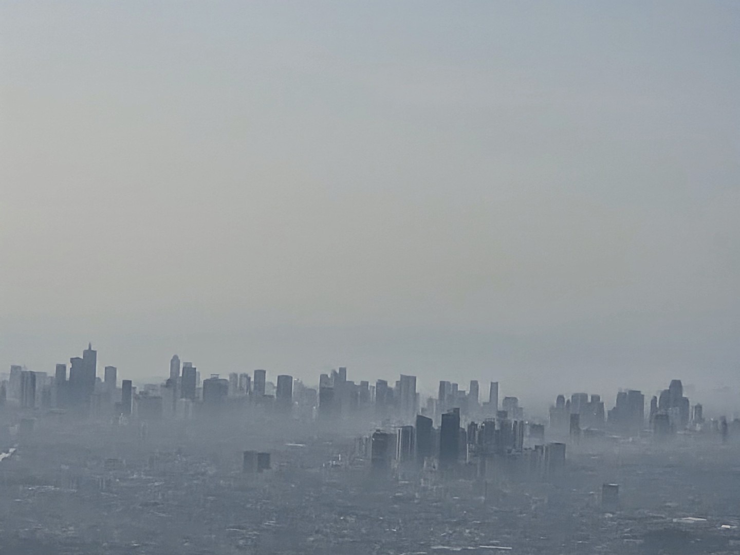 Polucion Jakarta 2026 vista planta 38