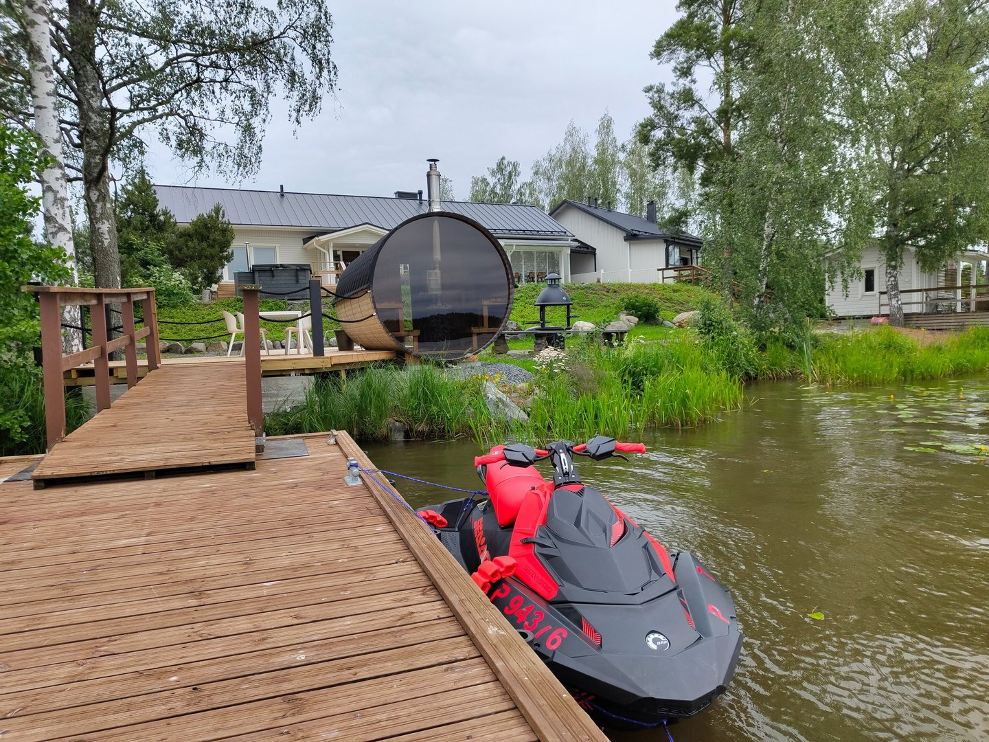 Rantasauna ja vesijetti