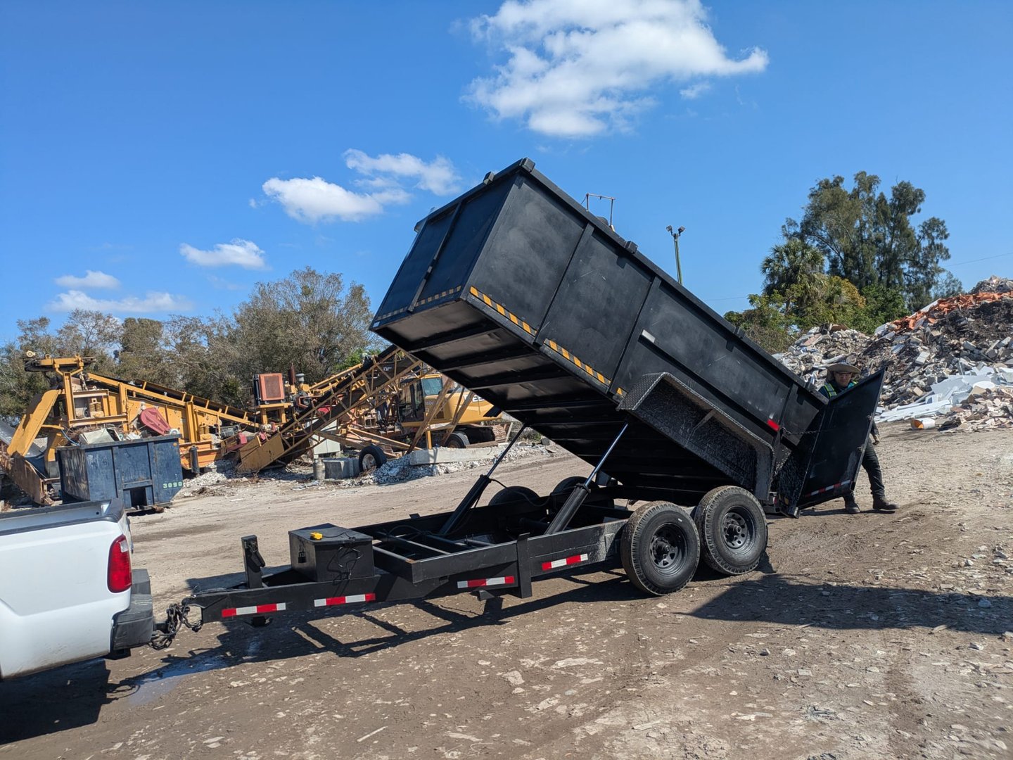 Junk Removal and Trailer Rental Tampa