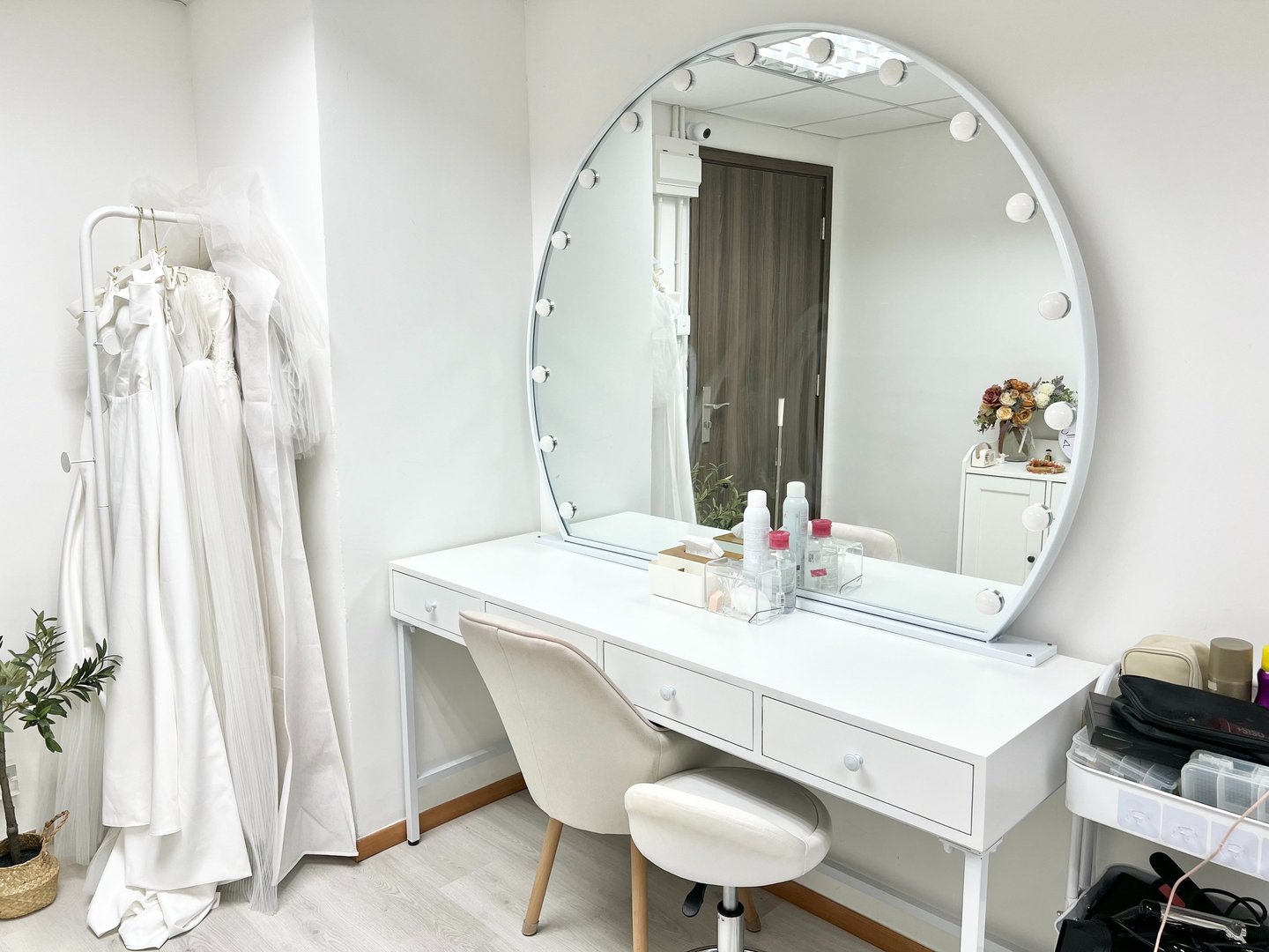 香港婚禮新娘化妝師-化妝工作室