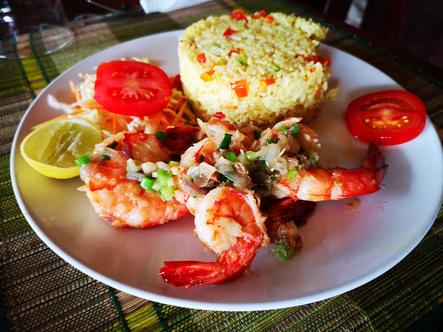 Crevettes préparées au restaurant de l’hôtel Ocean Lodge à Sakalava Diego-Suarez Madagascar