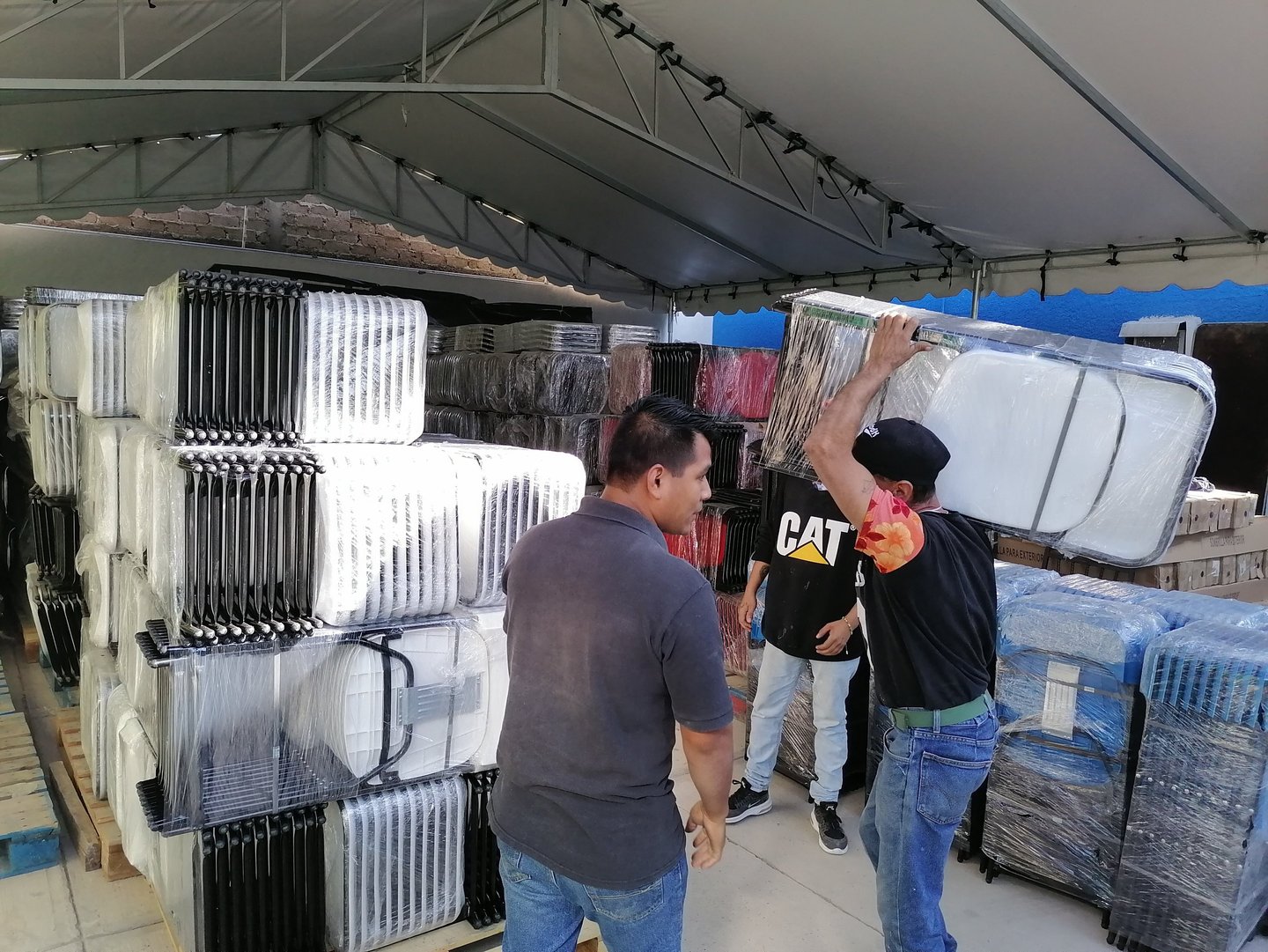 Venta de Mobiliario para Eventos Fiestas del Sol Mobiliario www.sillasymesasfiestasdelsol.com