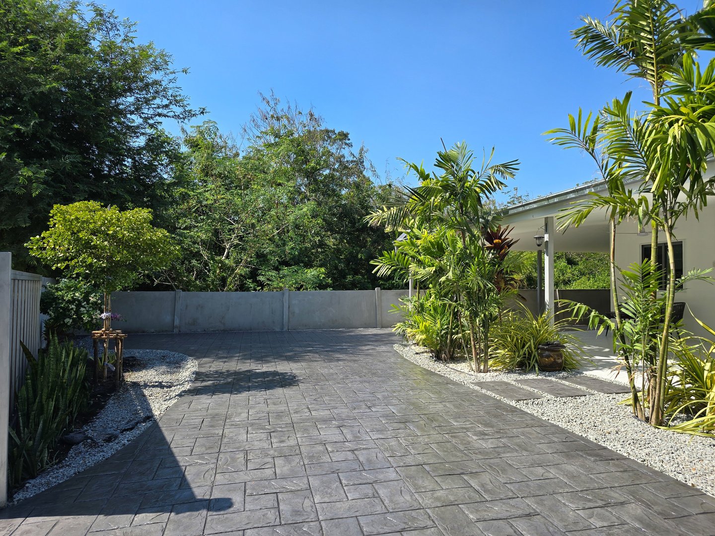 stamped concrete patio design and installation in St. Petersburg FL