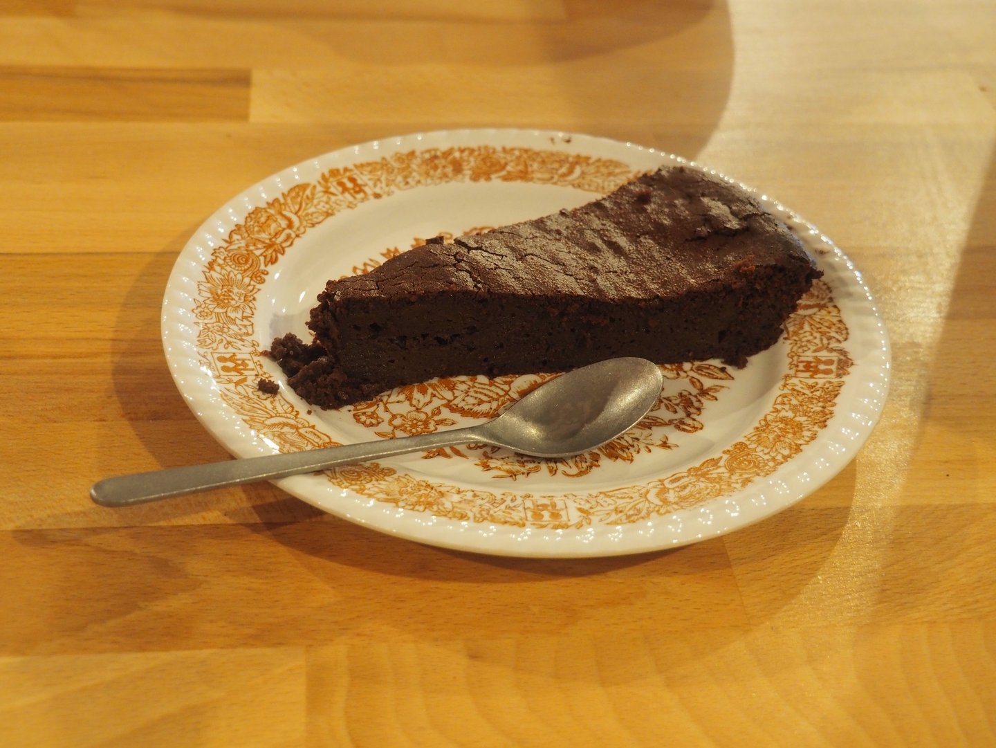 Fondant au chocolat plus sain et nourrissant gluten free, sans gluten et peu sucré, gourmand