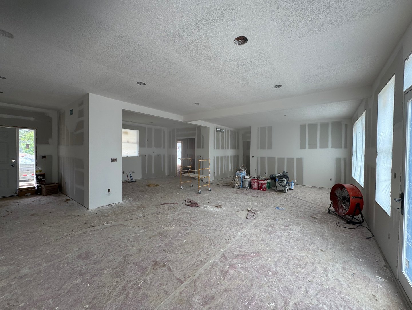 residential home with fresh mud and tape on walls