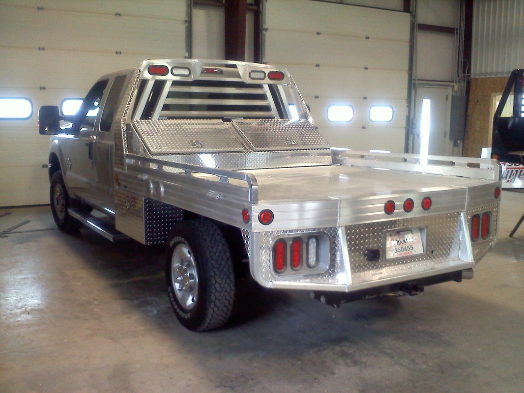 Hillsboro Industries aluminum flatbeds, Steel beds from Hillsboro, Circle D, Winkel, Genco, & Butler