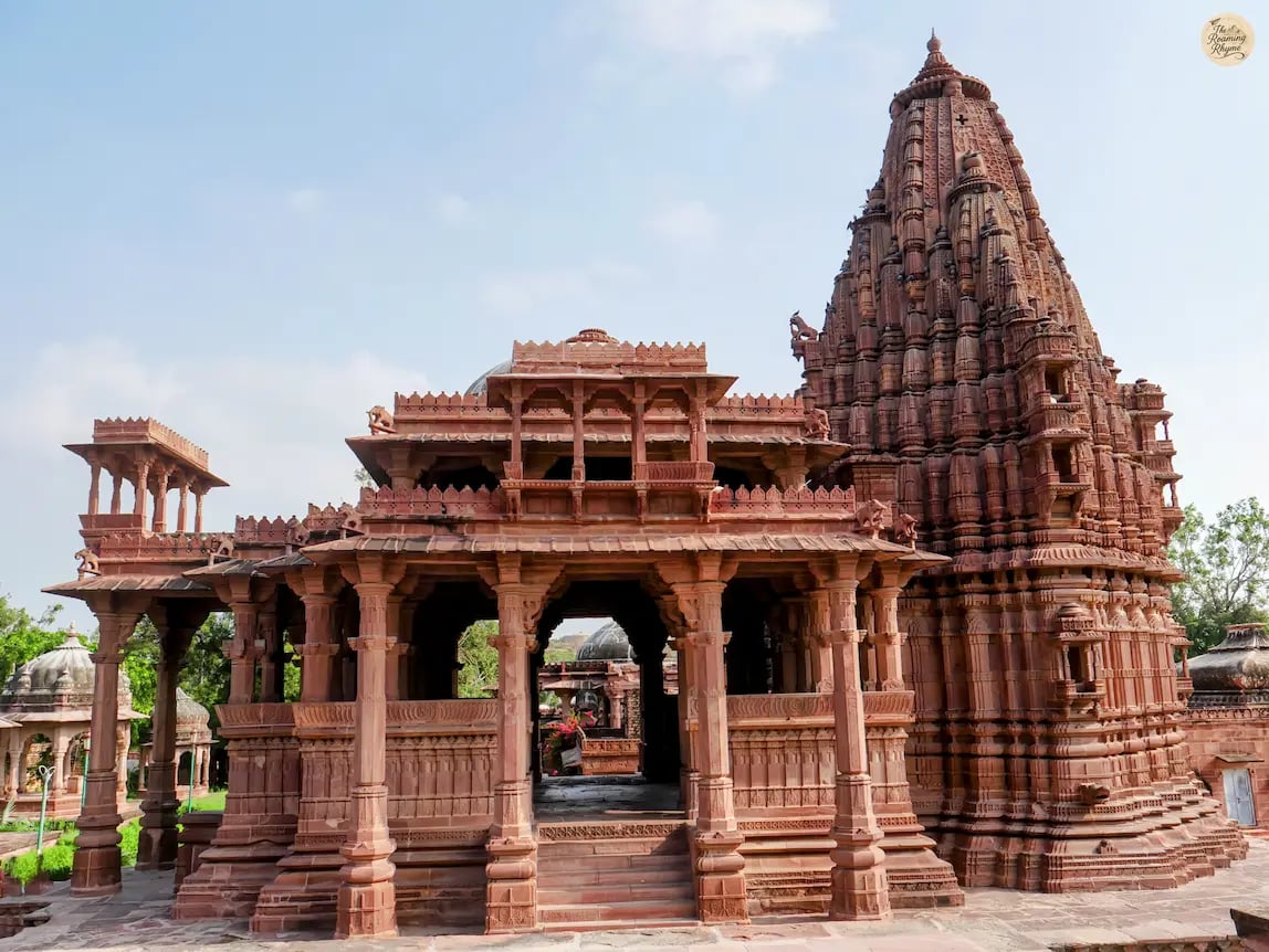 Beautiful ancient temple inside Mandore Garden, showcasing Jodhpur’s heritage and historic architecture.