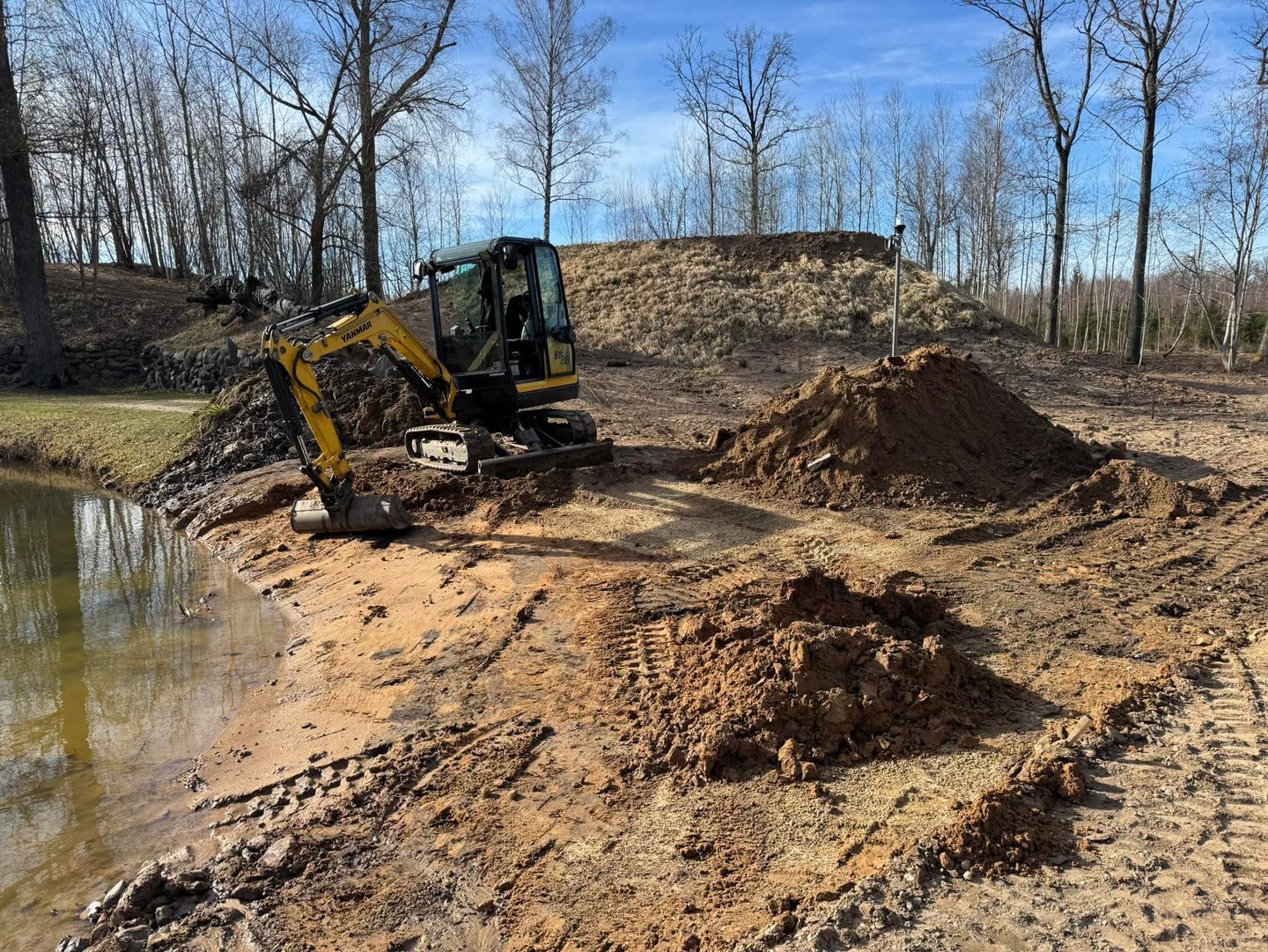 tvenkiniu valymas, grioviu valymas, kanalo valymas