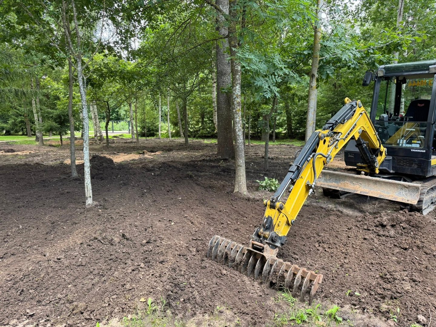 juodzemio lyginimas, sklypo lyginimas, reljefo lyginimas