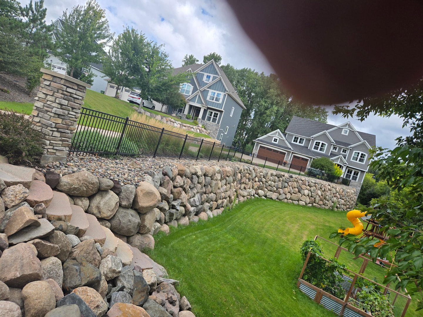 retaining wall contractors maple grove mn