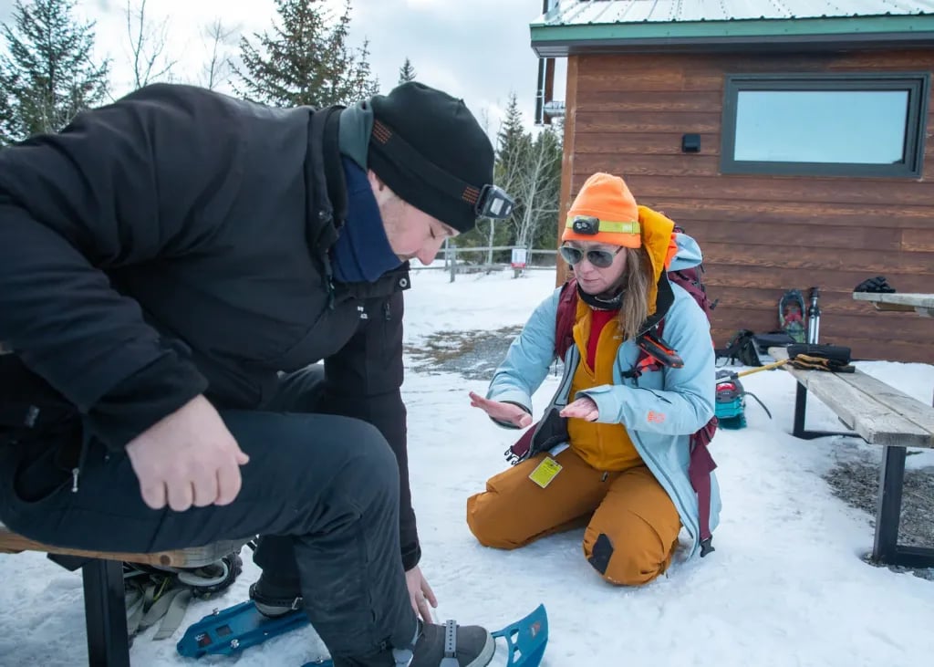 Describing how snowshoes work.