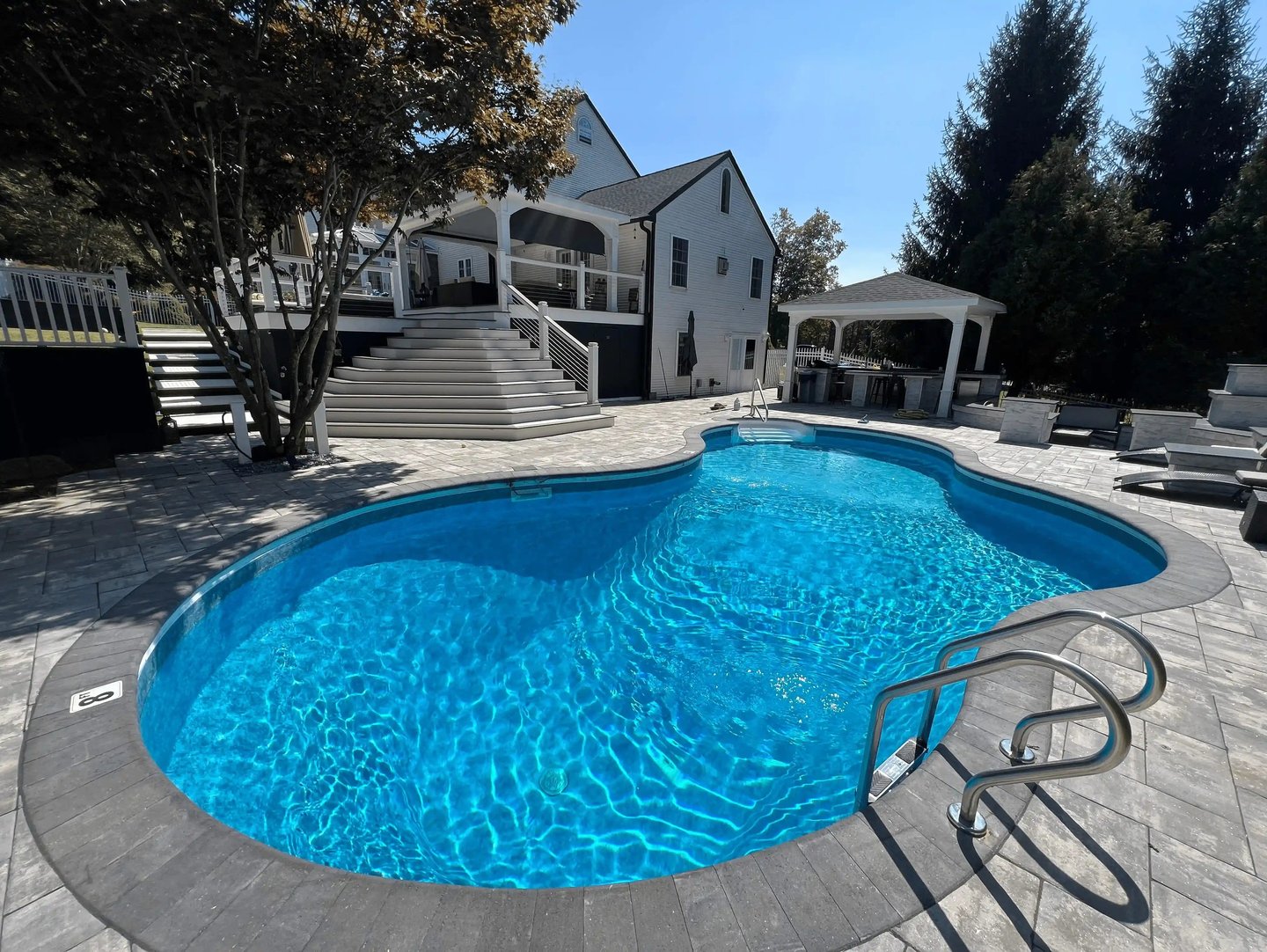 Expert pool cleaning services in Connecticut ensuring crystal-clear water and sparkling pools