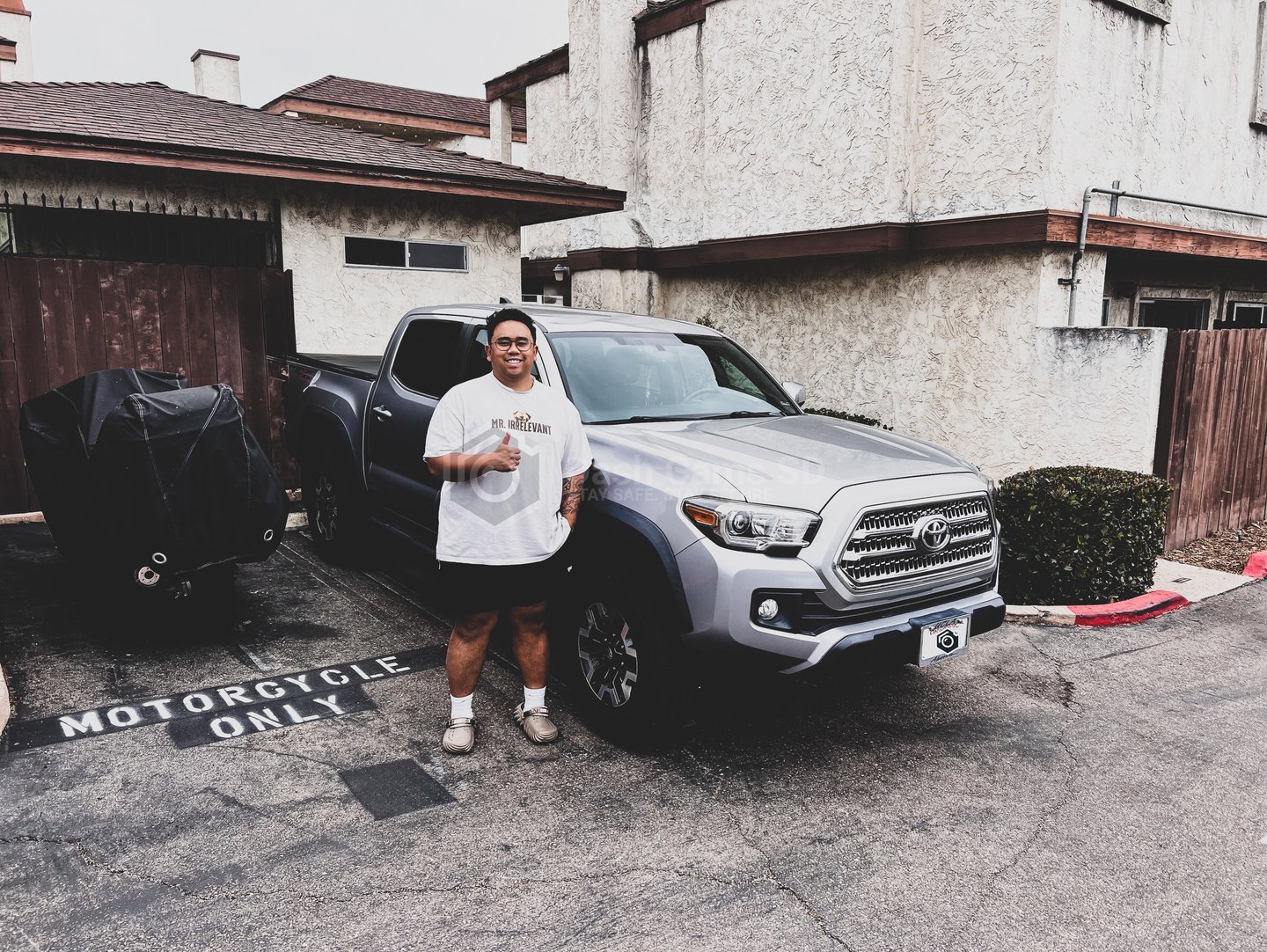 2017 Toyota Tacoma with dash cam