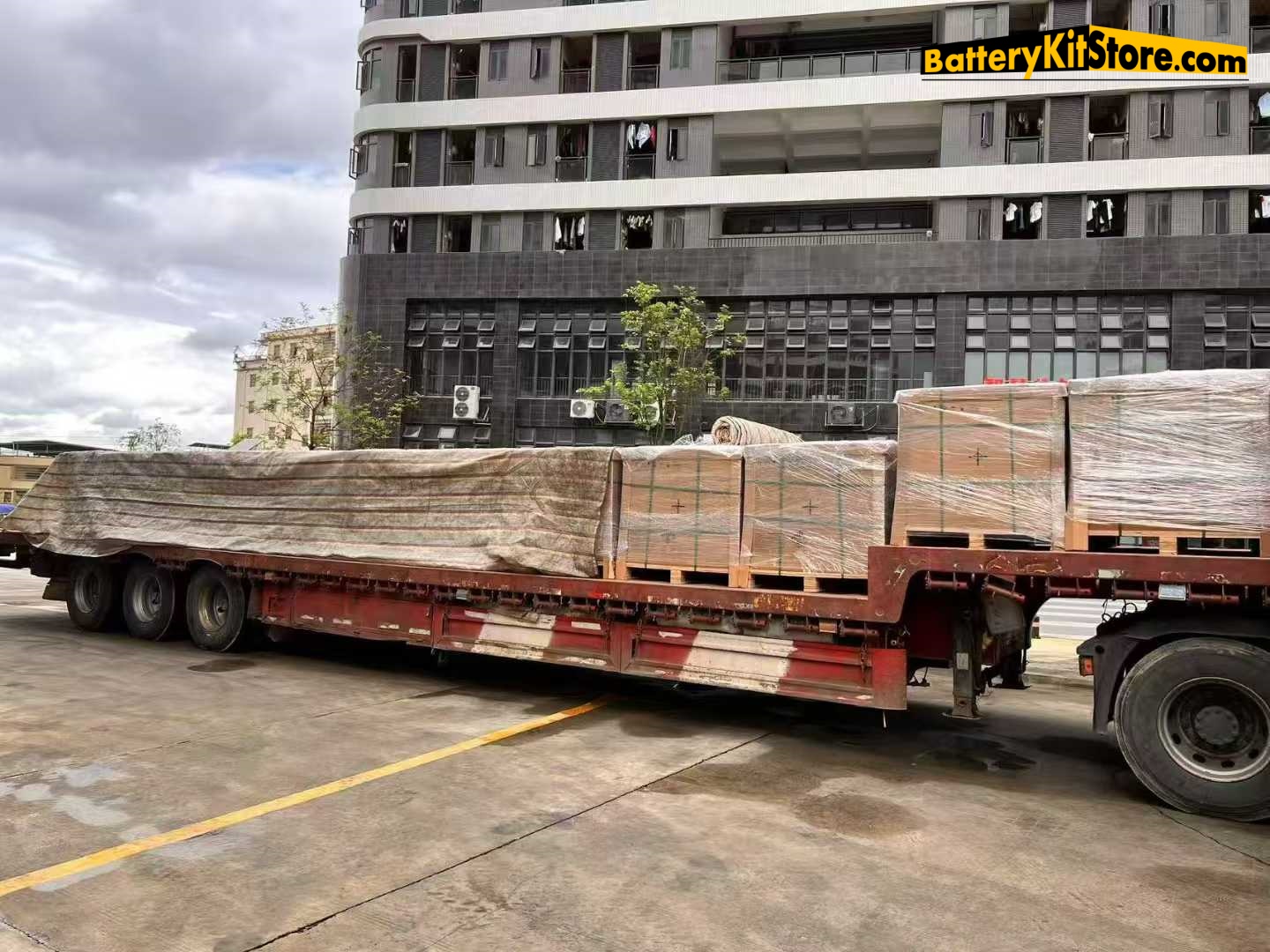 a truck loaded with LiFePO4 prismatic battery cells