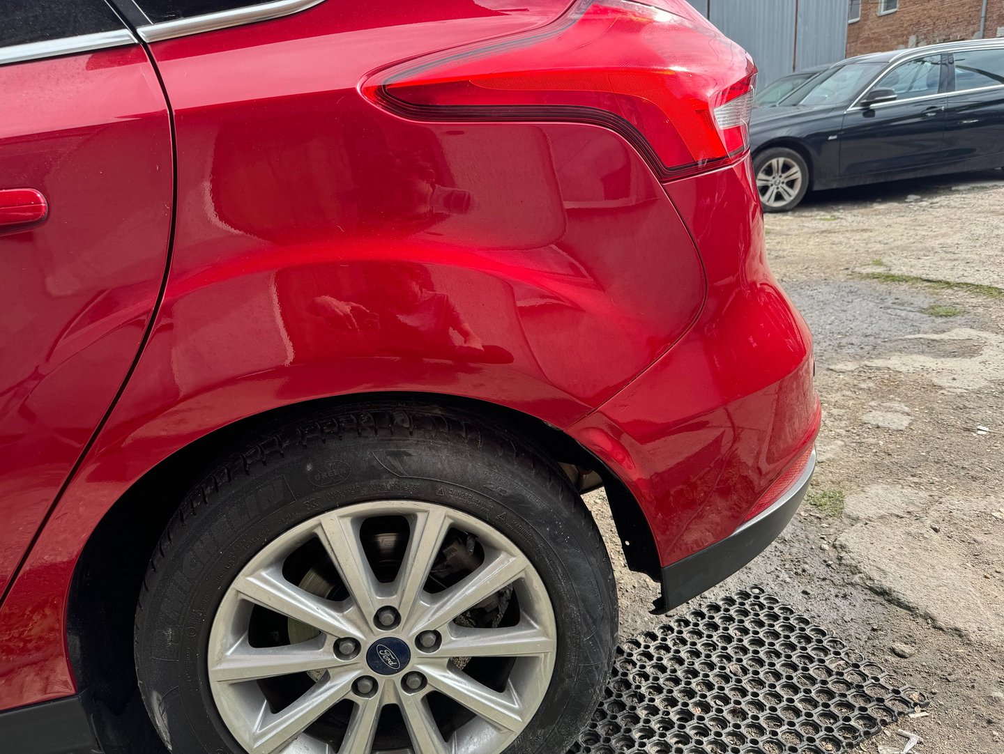 polakierowany pojazd