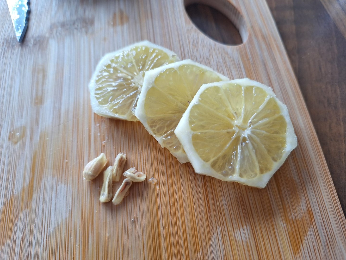 a few Lemon seeds that need to be planted
