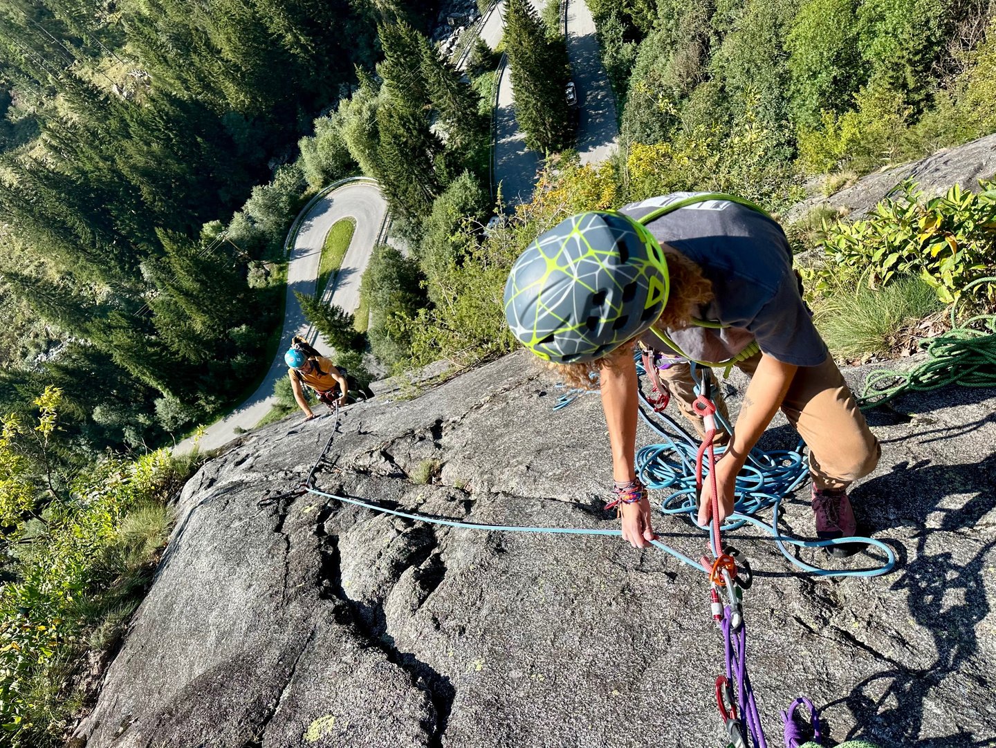 Multpitch climbing course in Valmasino