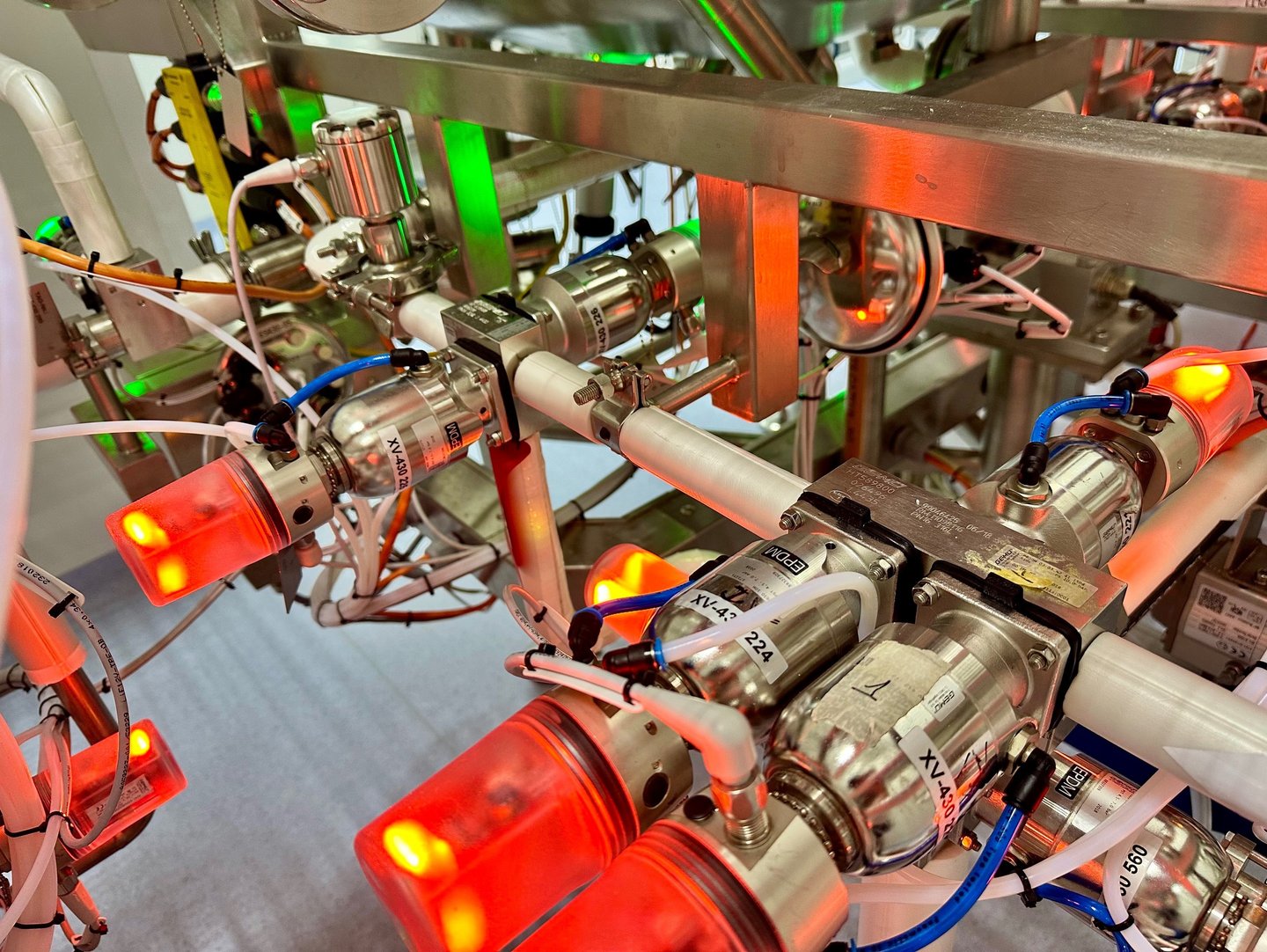 Installation process pharmaceutique : équipements inox et instrumentation