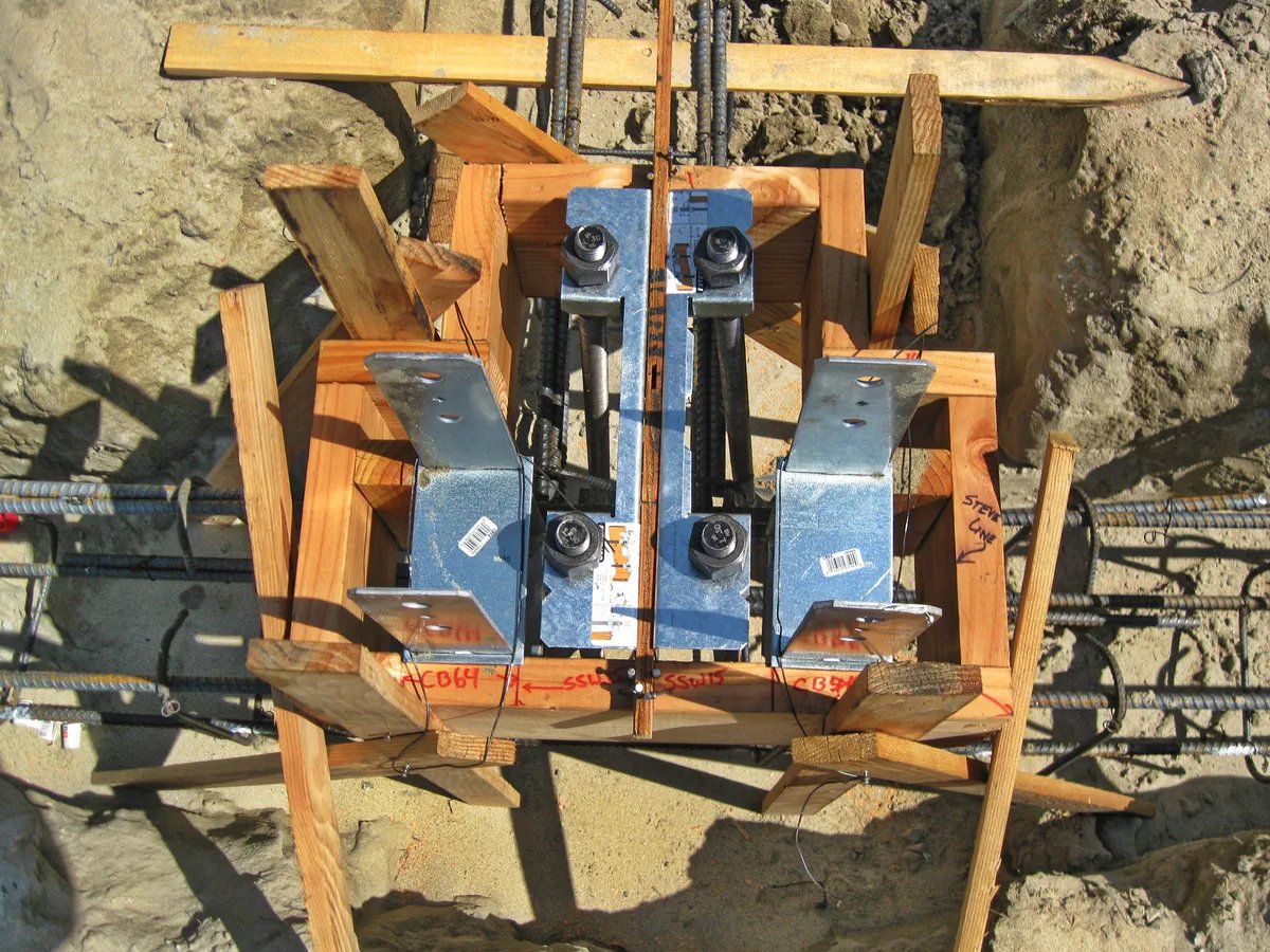Simpson Strongtie Strongwall anchors and hardware with gradebeam.