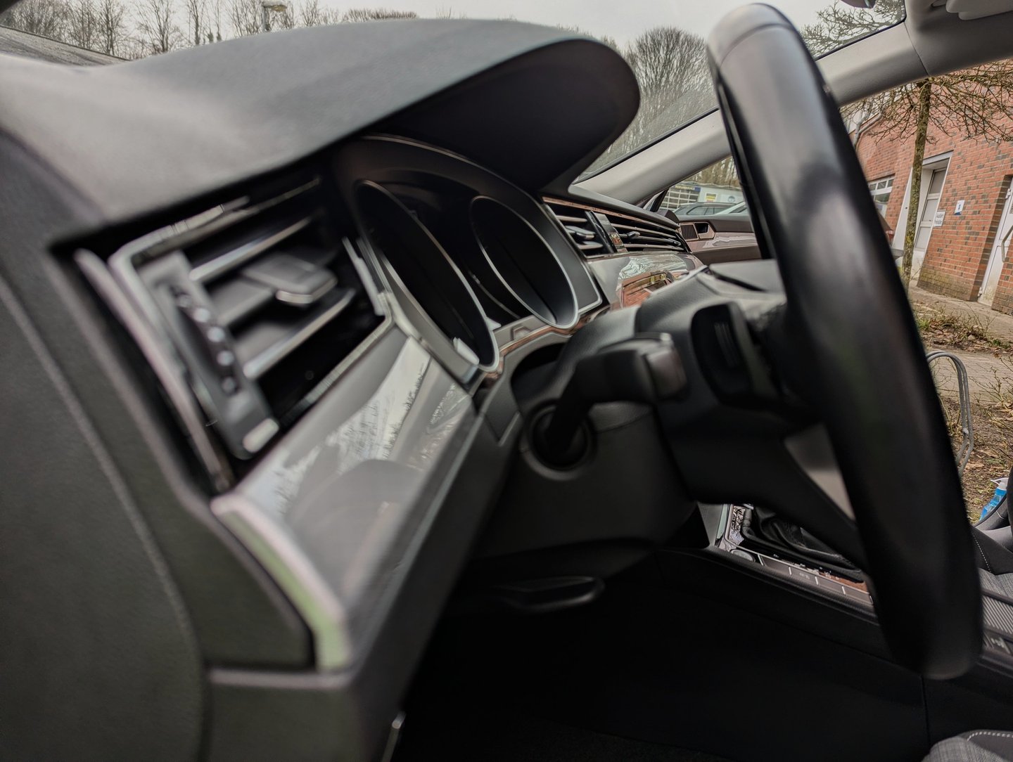 Professionelle VW Passat Innenreinigung in Schleswig-Holstein – Detail Taxi Referenzen