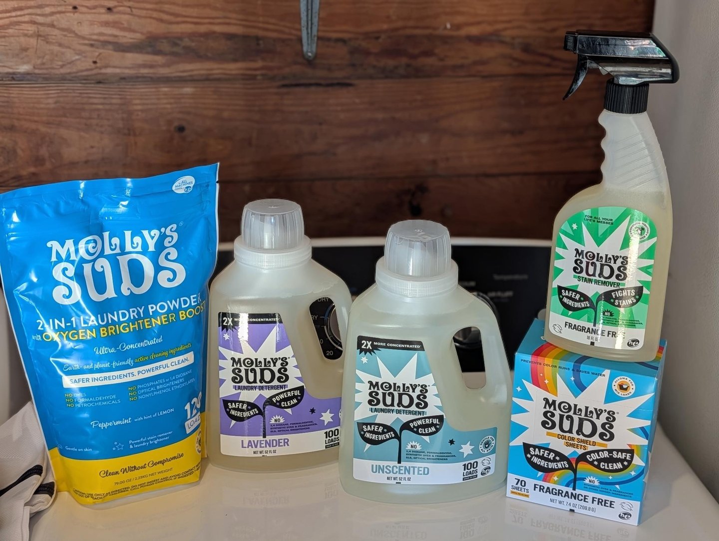 Low-toxin laundry products used for wash and fold service in Athens, AL including Molly’s Suds deter