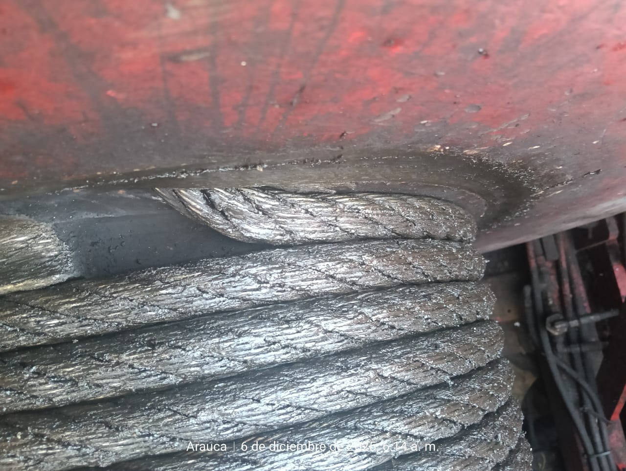 primera vuelta del drill line inspeccion visual del cable