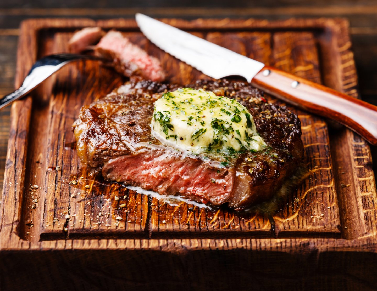 Keto Grilled Ribeye Steak With Garlic Butter
