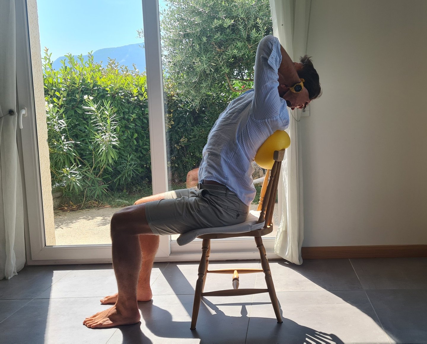 Kinésithérapie douleurs du dos position assise