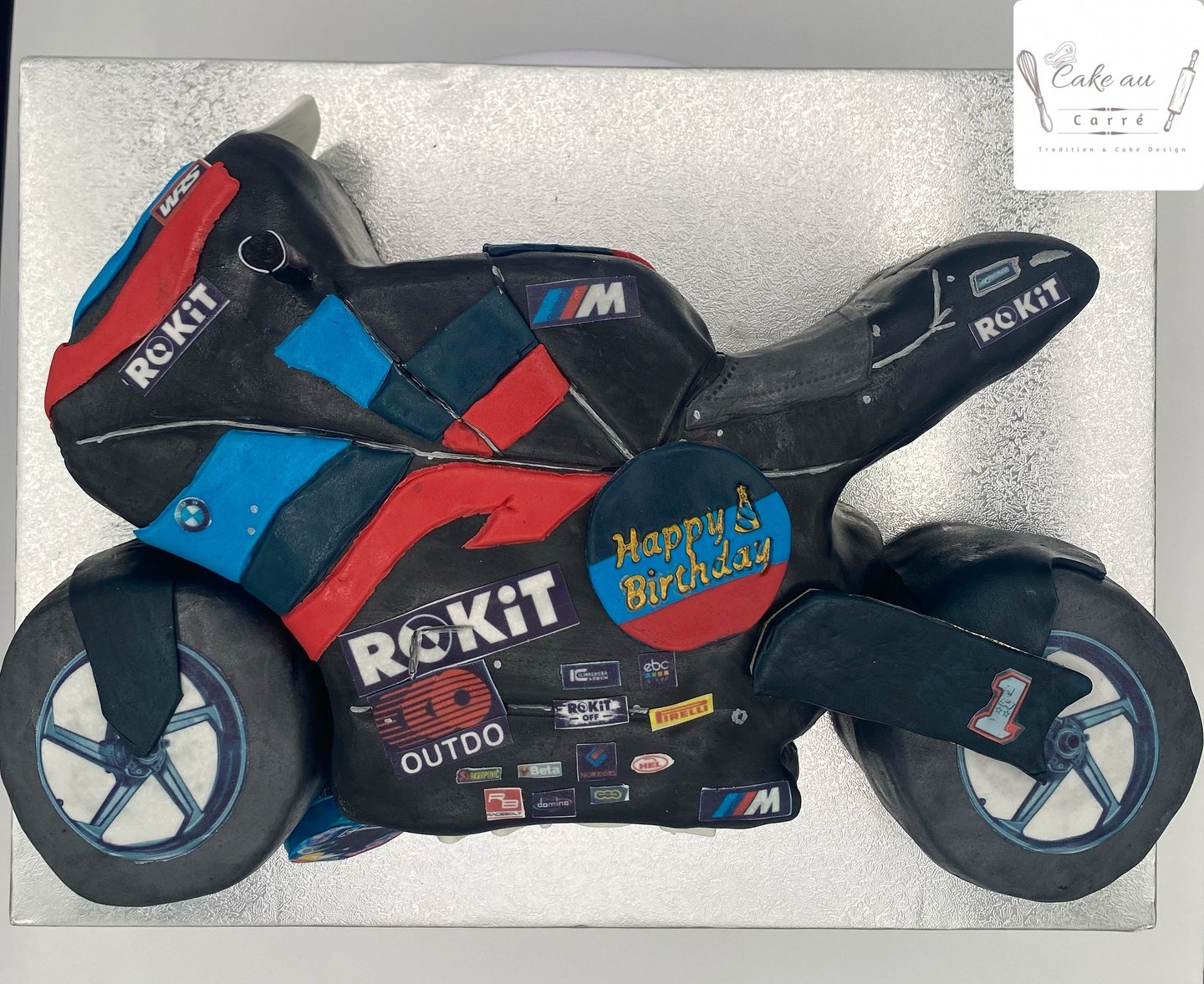 Gâteau sculpté moto