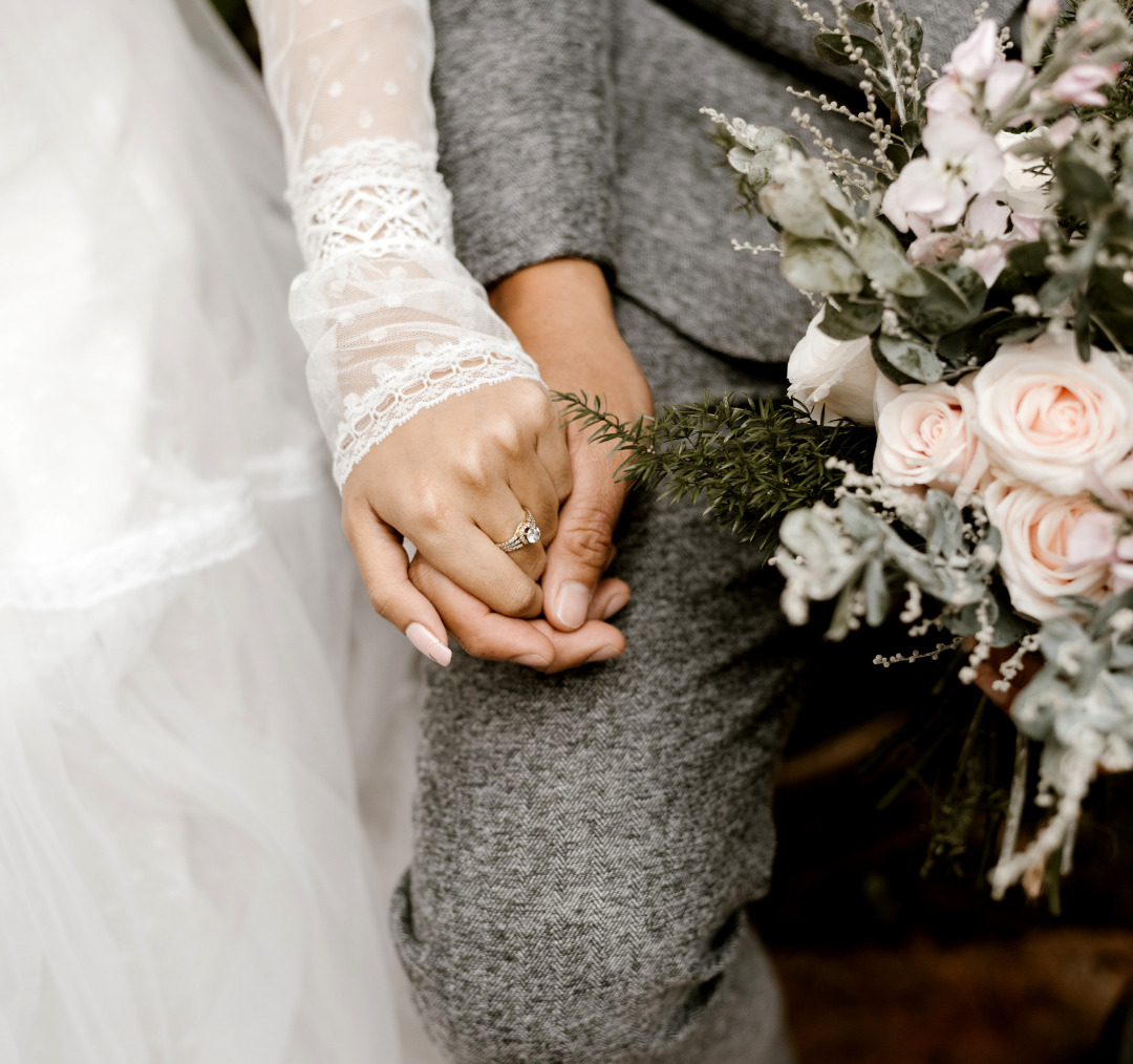 anello coppia sposi in villa Marce