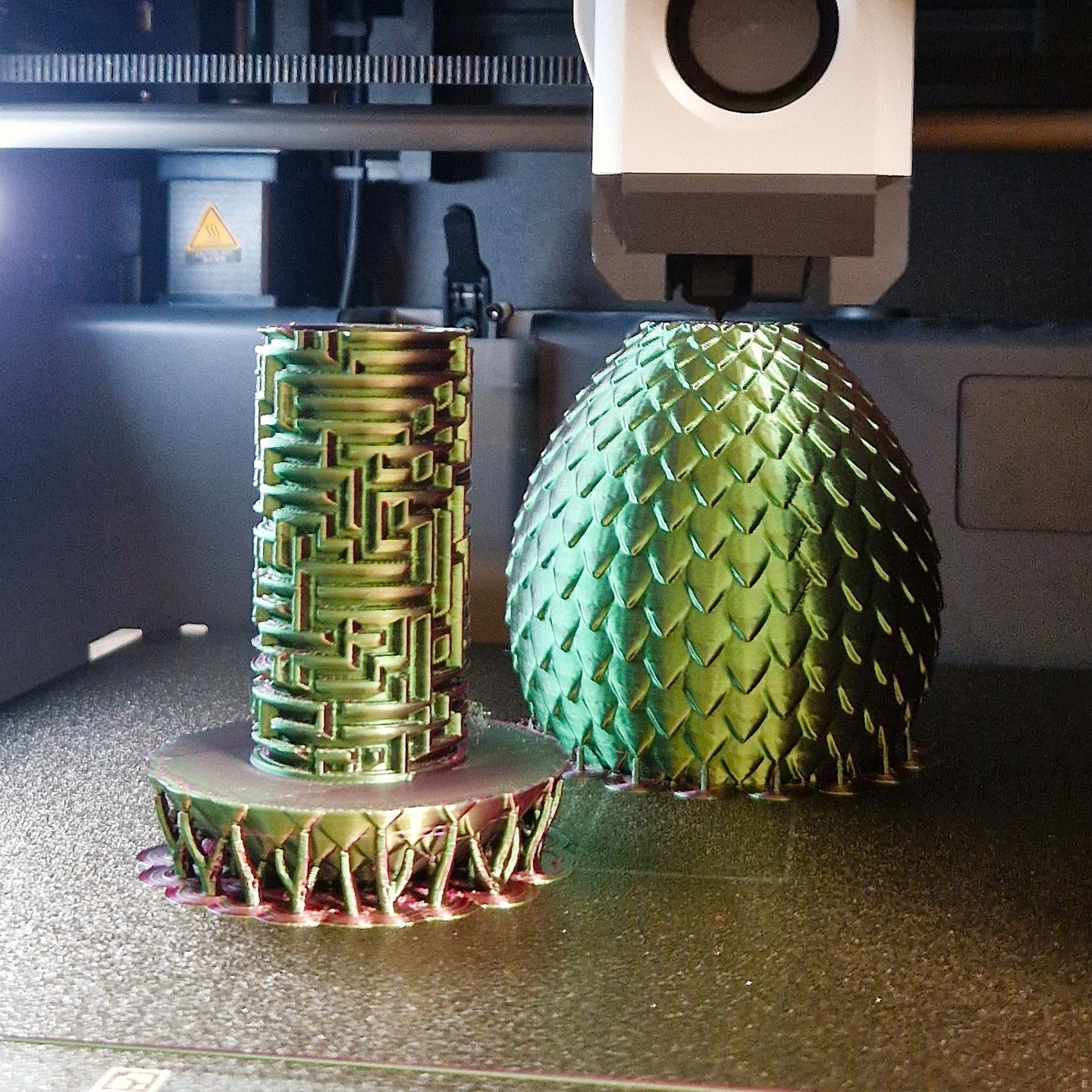 3D spausdinimo procesas – gaminami unikalūs žaislai ir dovanos vaikams iš PLA plastiko