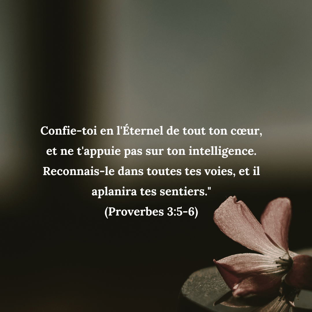 Une fleur avec un verset biblique