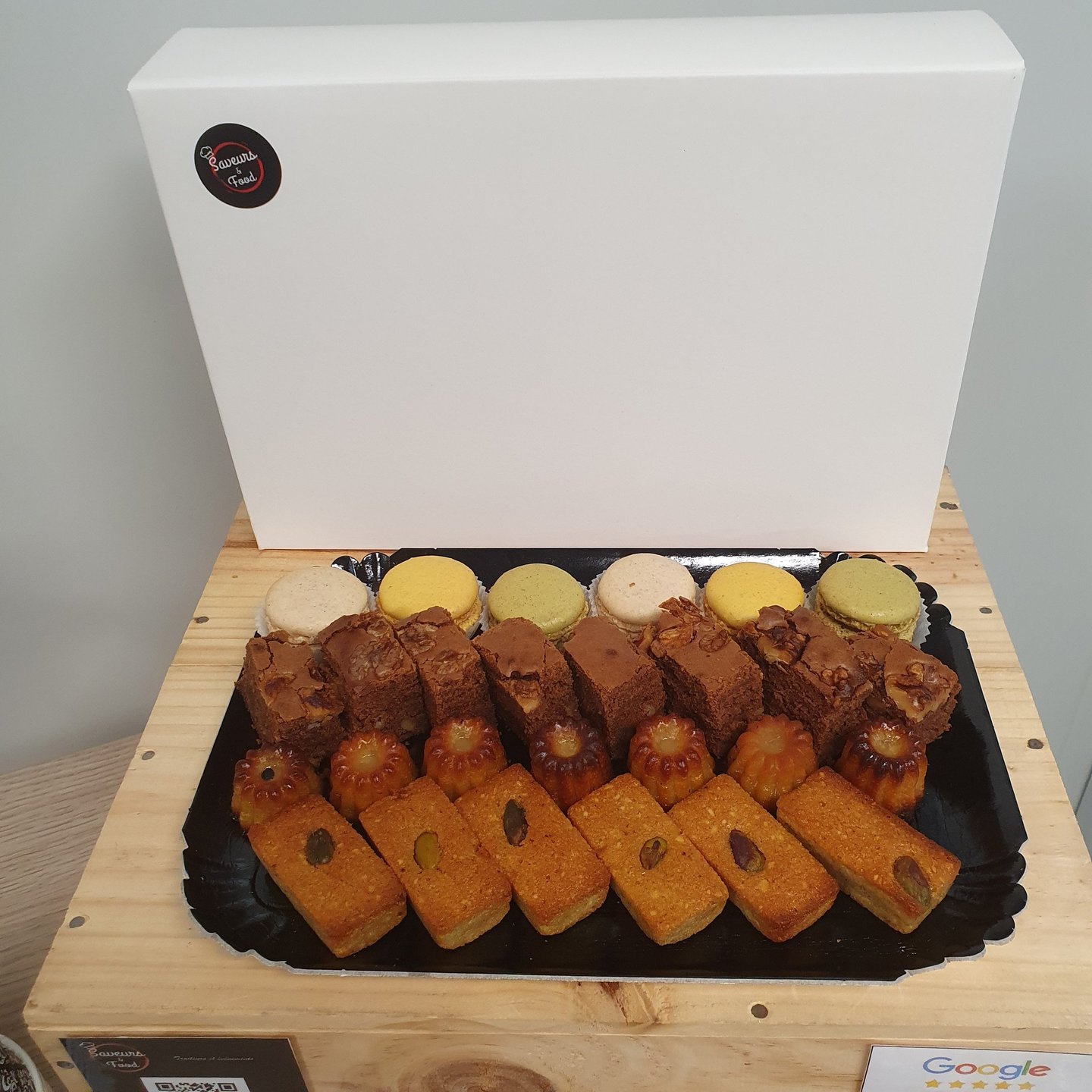 Petits fours sucrés secs et moelleux