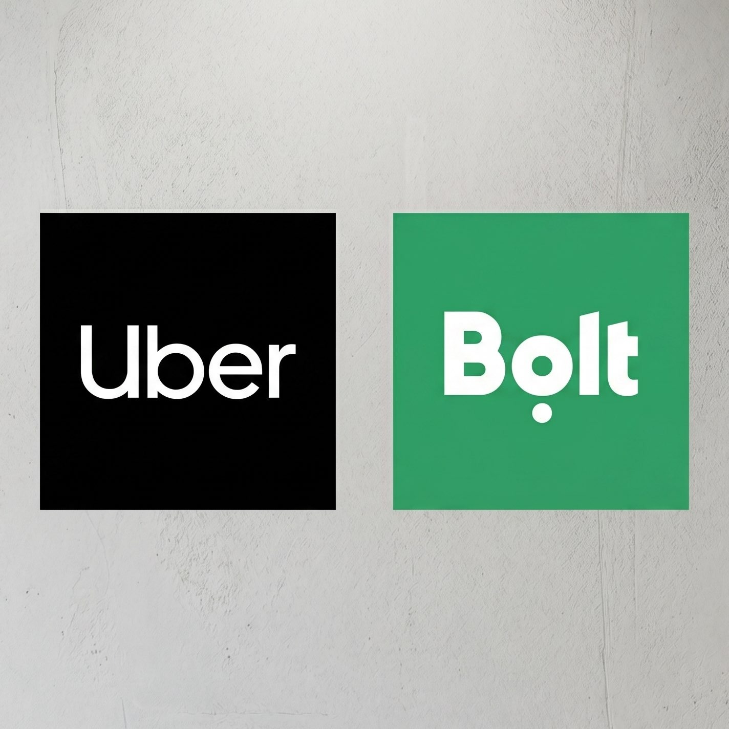 Comparativa de logotipos de las aplicaciones de transporte Uber y Bolt