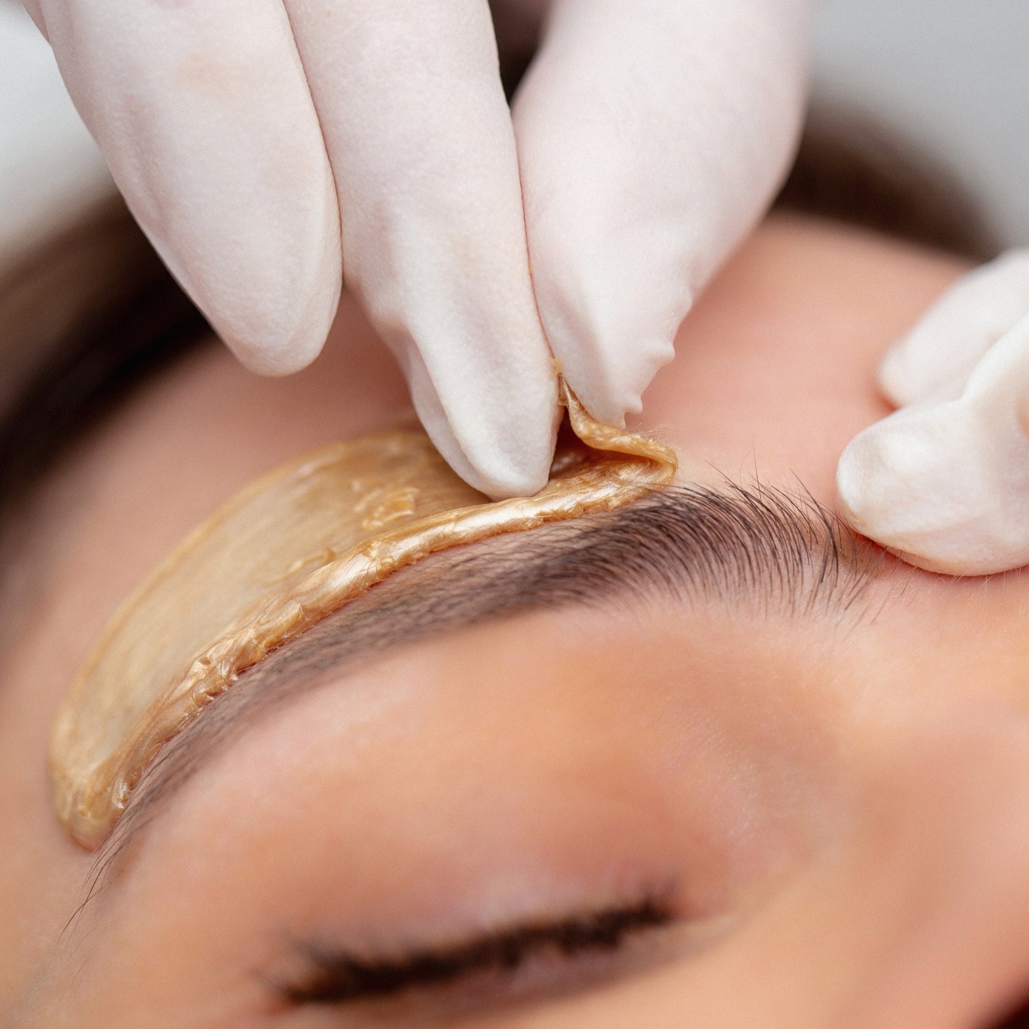 Epilation visage chez Christelle Masso Spa & Beauty