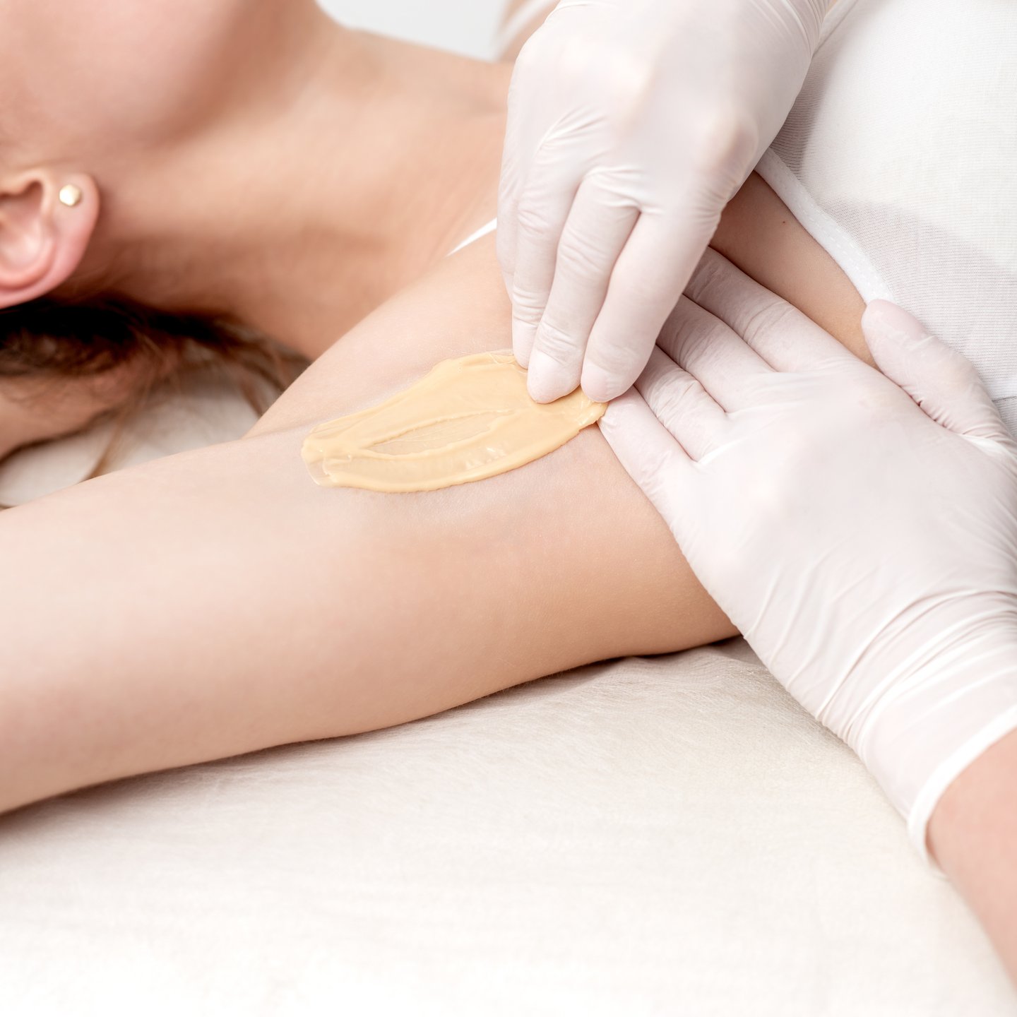 Epilation corps chez Christelle Masso Spa & Beauty