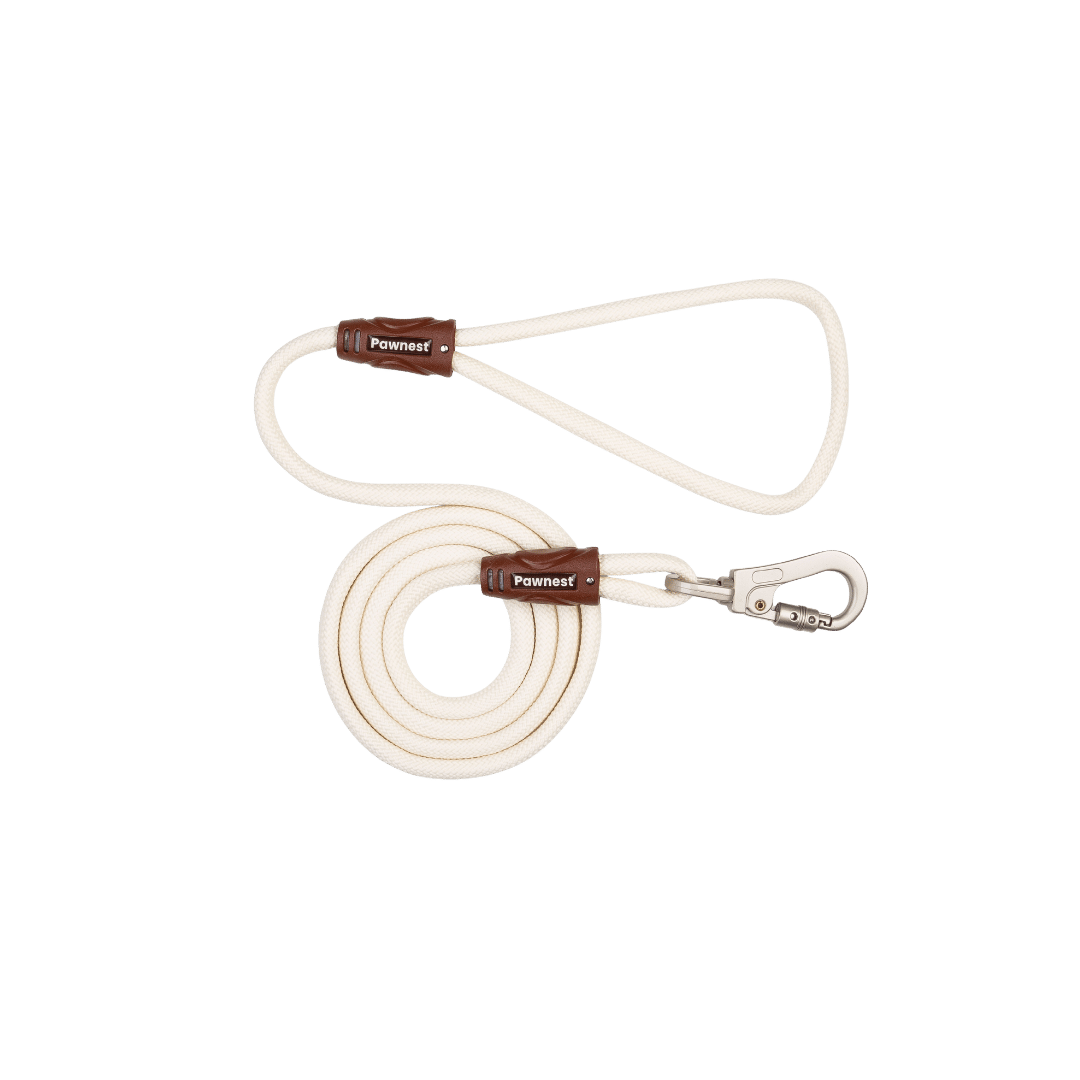 Pawnest® beige braided rope leash – soft grip and metal hook, durable design for cats and dogs.