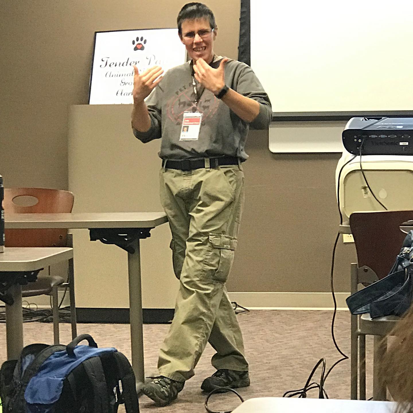 Tender Paws volunteer instructor Judy conducts the Pet Partners Handler's Course.