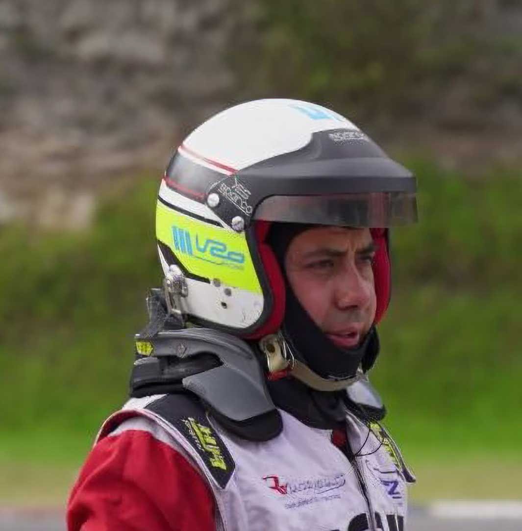 Andrés Donoso Piloto
