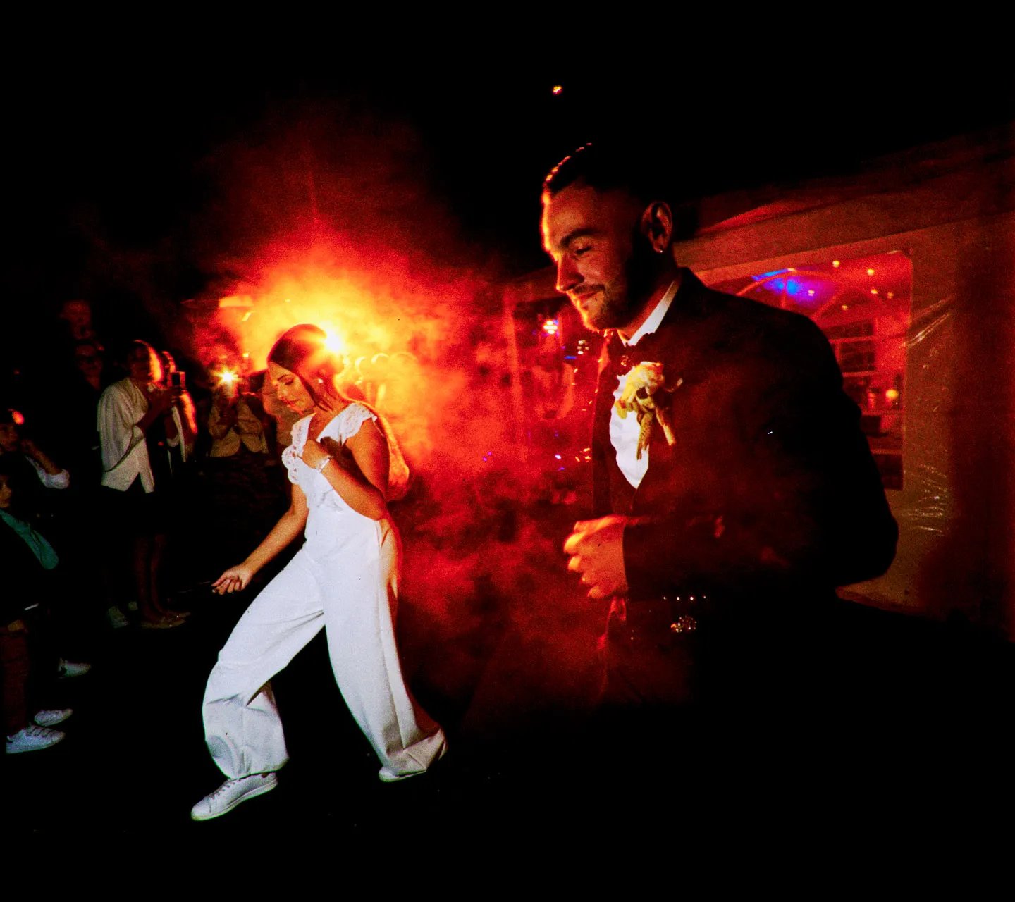 Dancers in the dark | rollbak | Photographe mariage Lille - Dunkerque - Arras